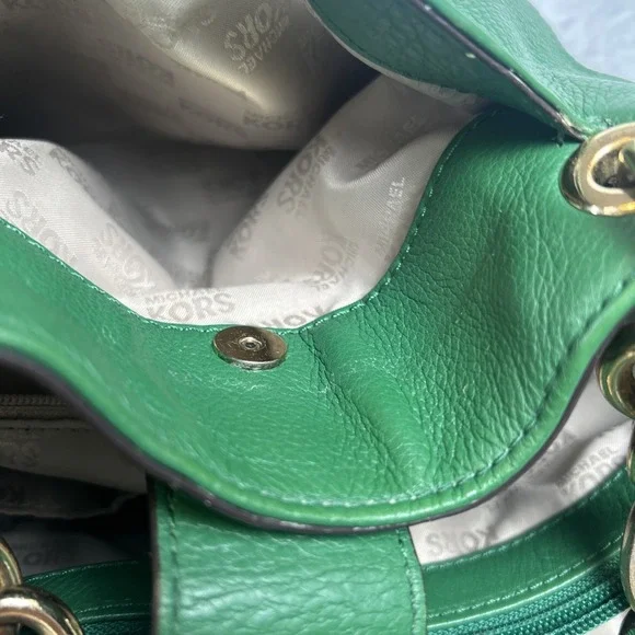 Michael Kors Shoulder Bag - Picture 10 of 12